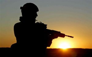 militaire-lampe-torche-tactique-armée