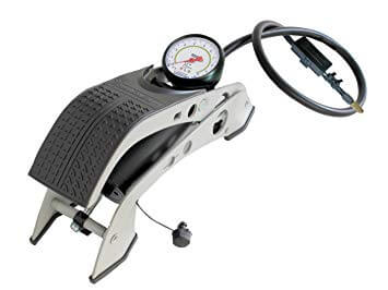 pompe-a-pied-voiture-Michelin-009500