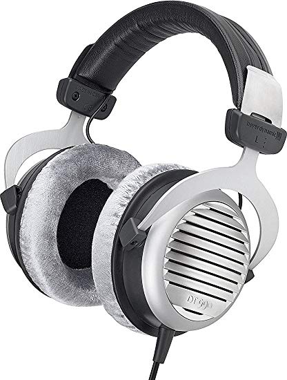 casque-ninja-Beyerdynamic-DT-990